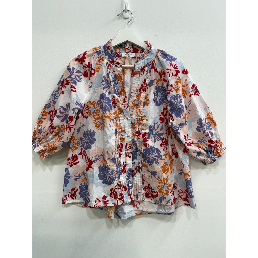 Avara Floral Peasant Blouse Small Ruffle Neck Pintuck 3/4 Sleeve Cotton Top